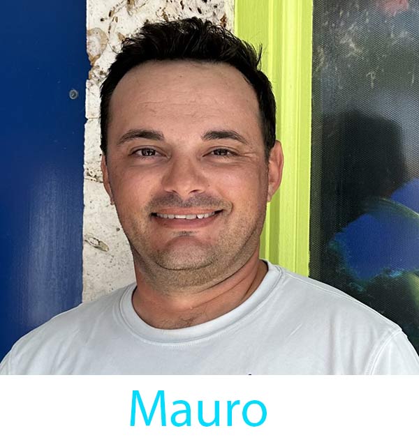 Mauro dive staff